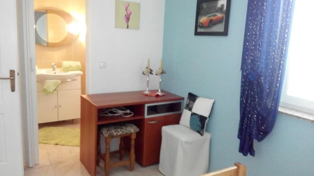 Apartments Kerovec Gostinjska kuća