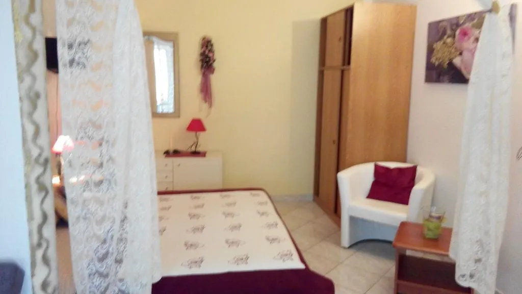 Gostinjska kuća Apartments Kerovec